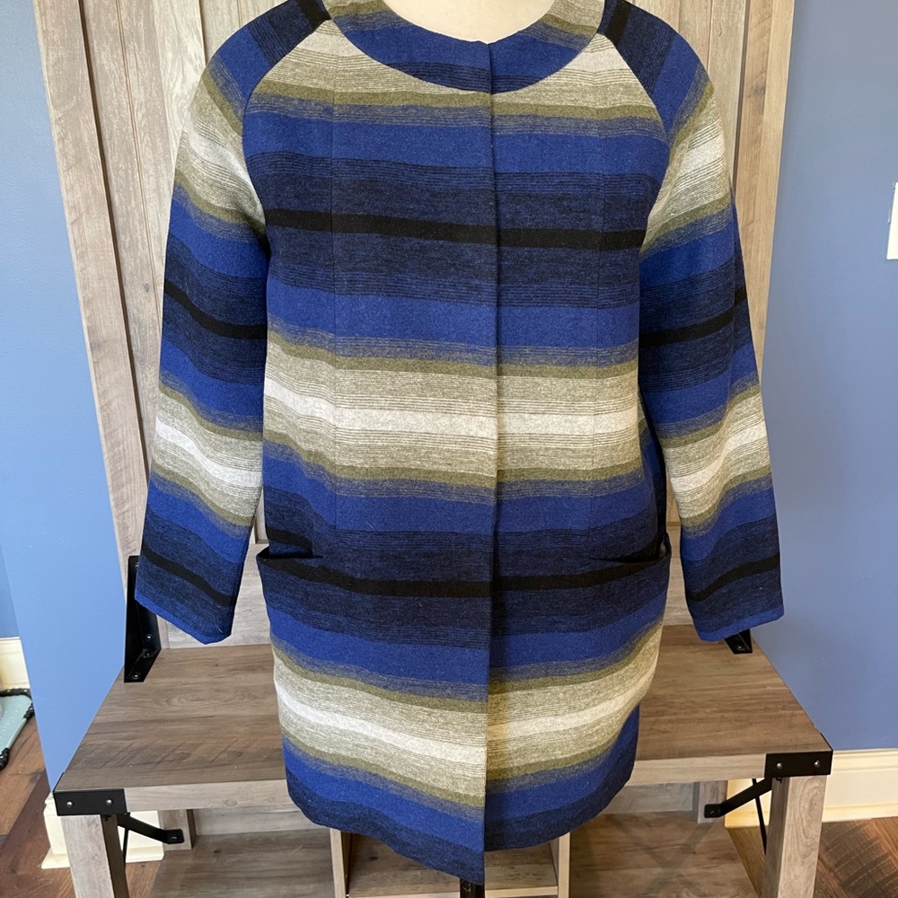 Old Navy Car coat size small blue and green striped